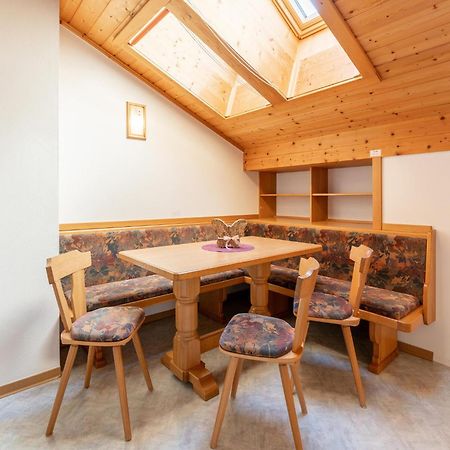 Beautiful Apartment In Mittersill With Balcony Bagian luar foto