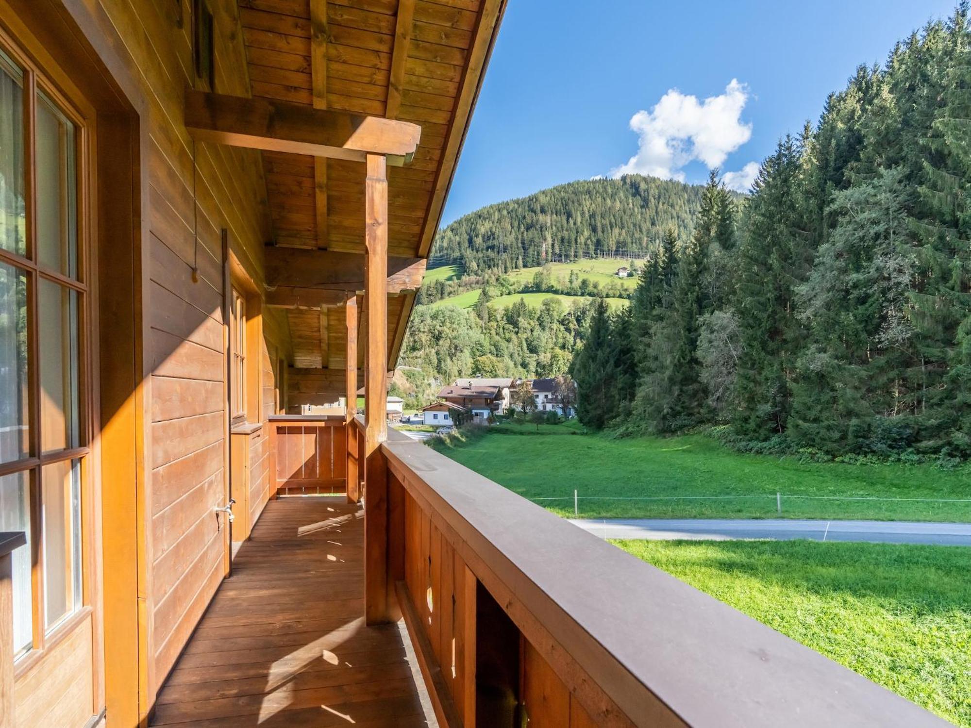 Beautiful Apartment In Mittersill With Balcony Bagian luar foto